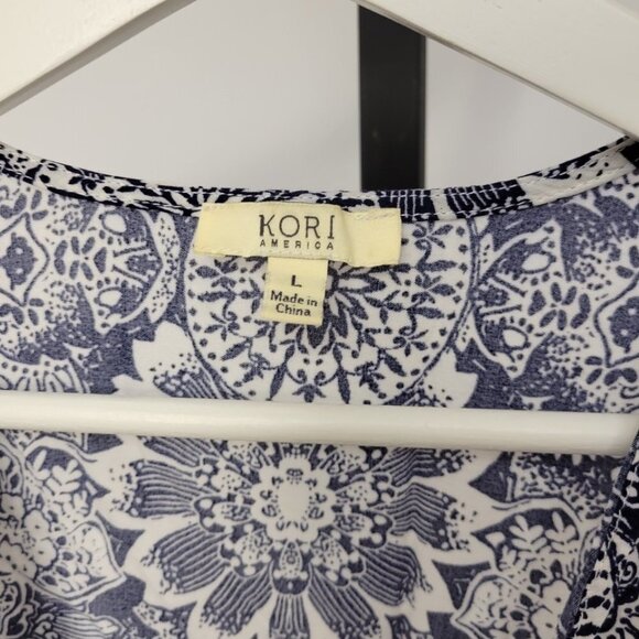 Kori  Robe - Picture 4 of 5